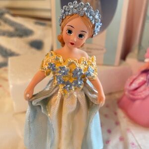 Madame Alexander Blue and Yellow Floral Doll